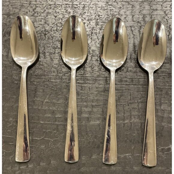 Oneida‎ Stainless Steel Set Of 4 Tablespoons Spoon Square Bottom - Picture 1 of 5